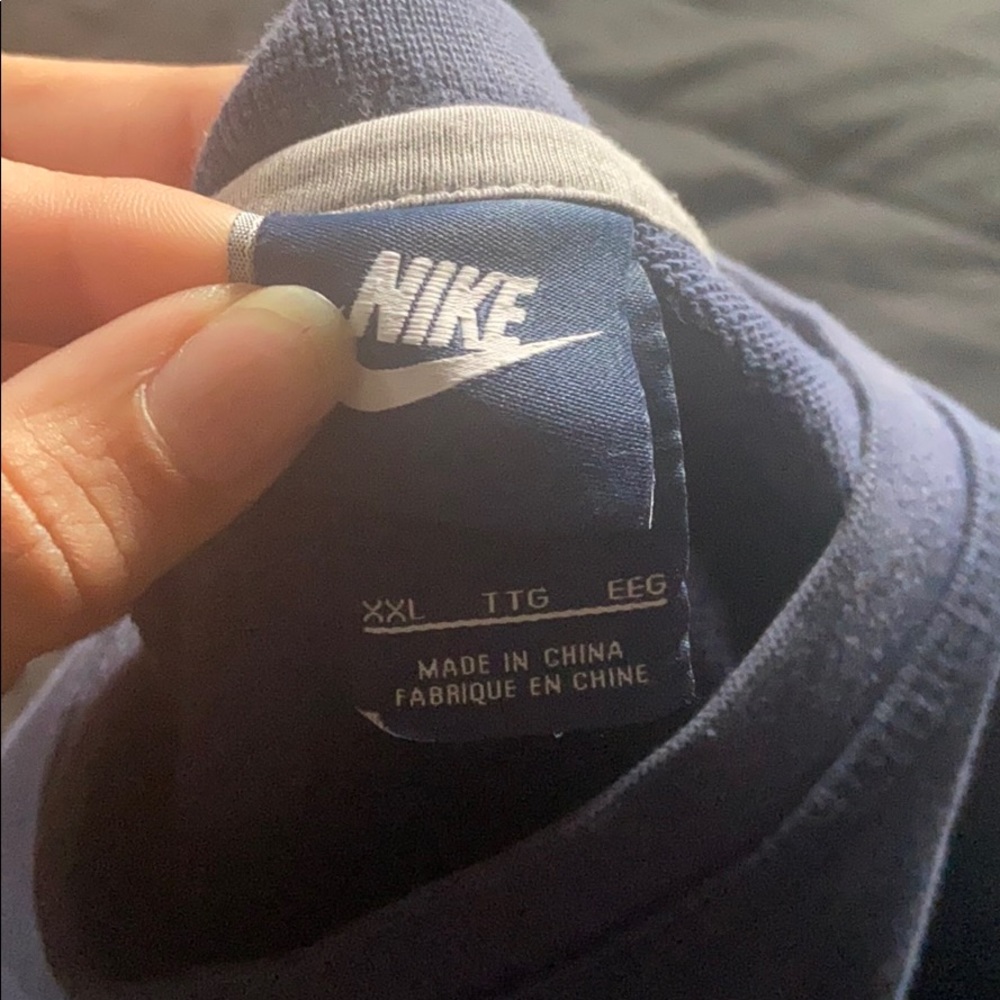 Nike navy blue sweatshirt